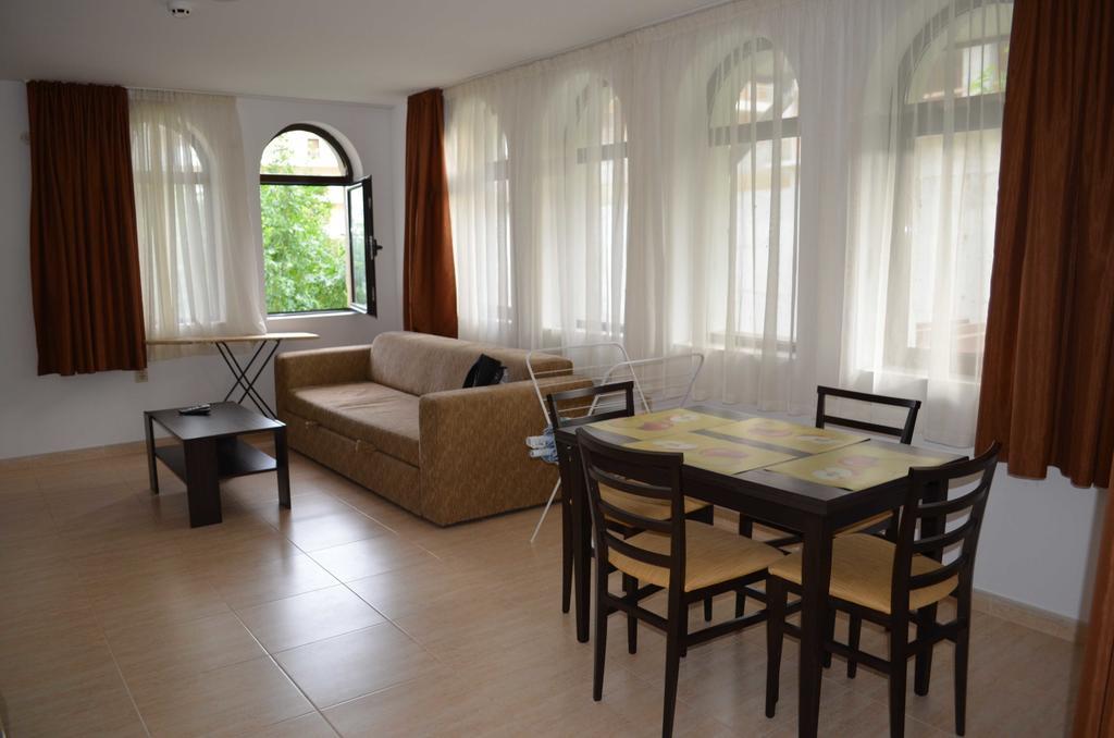 Etara 2 Apartment Sveti Vlas Quarto foto